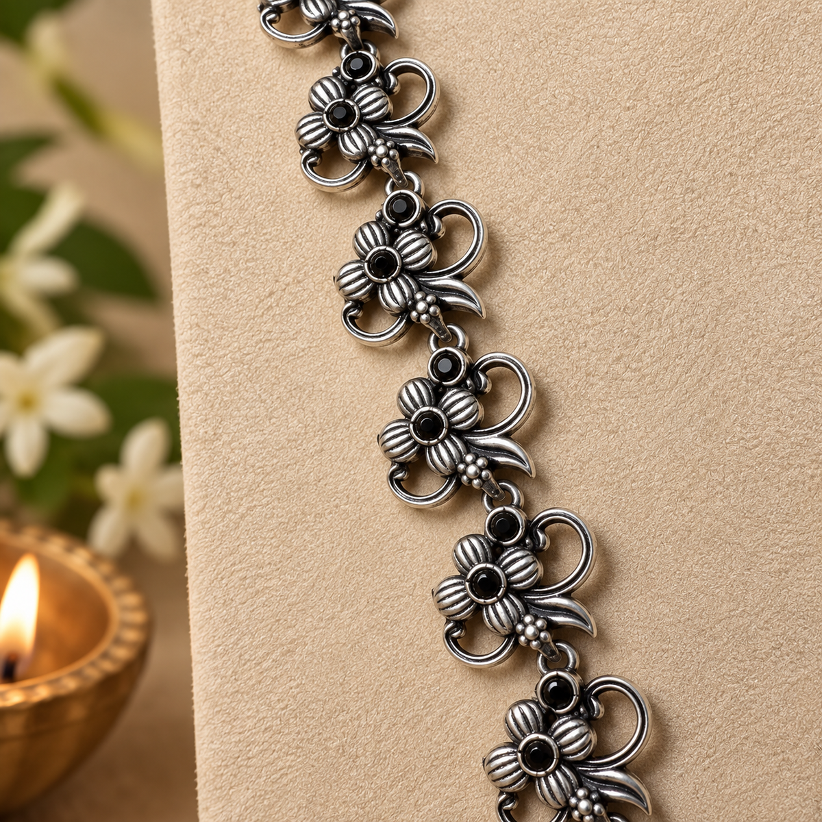 BRNS Chain Closeup