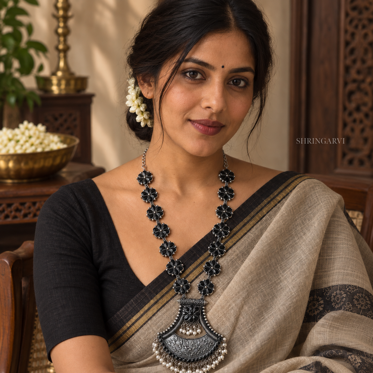 Black Rajeshwari Necklace