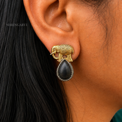 Black Girija Dual Tone Stud