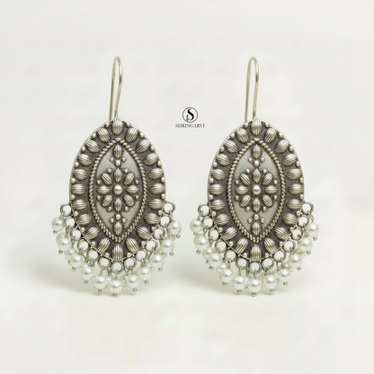 Pearl Paneri Danglers